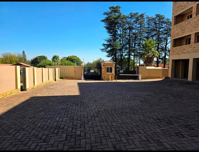 2 BEDROOM APARTMENT FOR SALE IN WILROPARK